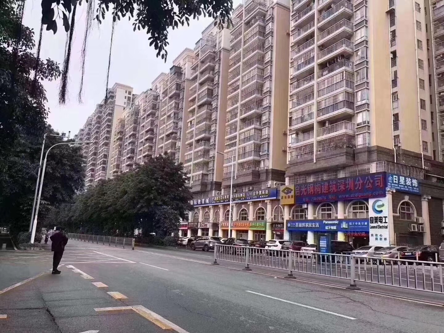 福永村委统建楼【凤凰花园】22栋4000户可落户(图6) 福永村委统建楼【凤凰花园】22栋4000户可落户(图6)