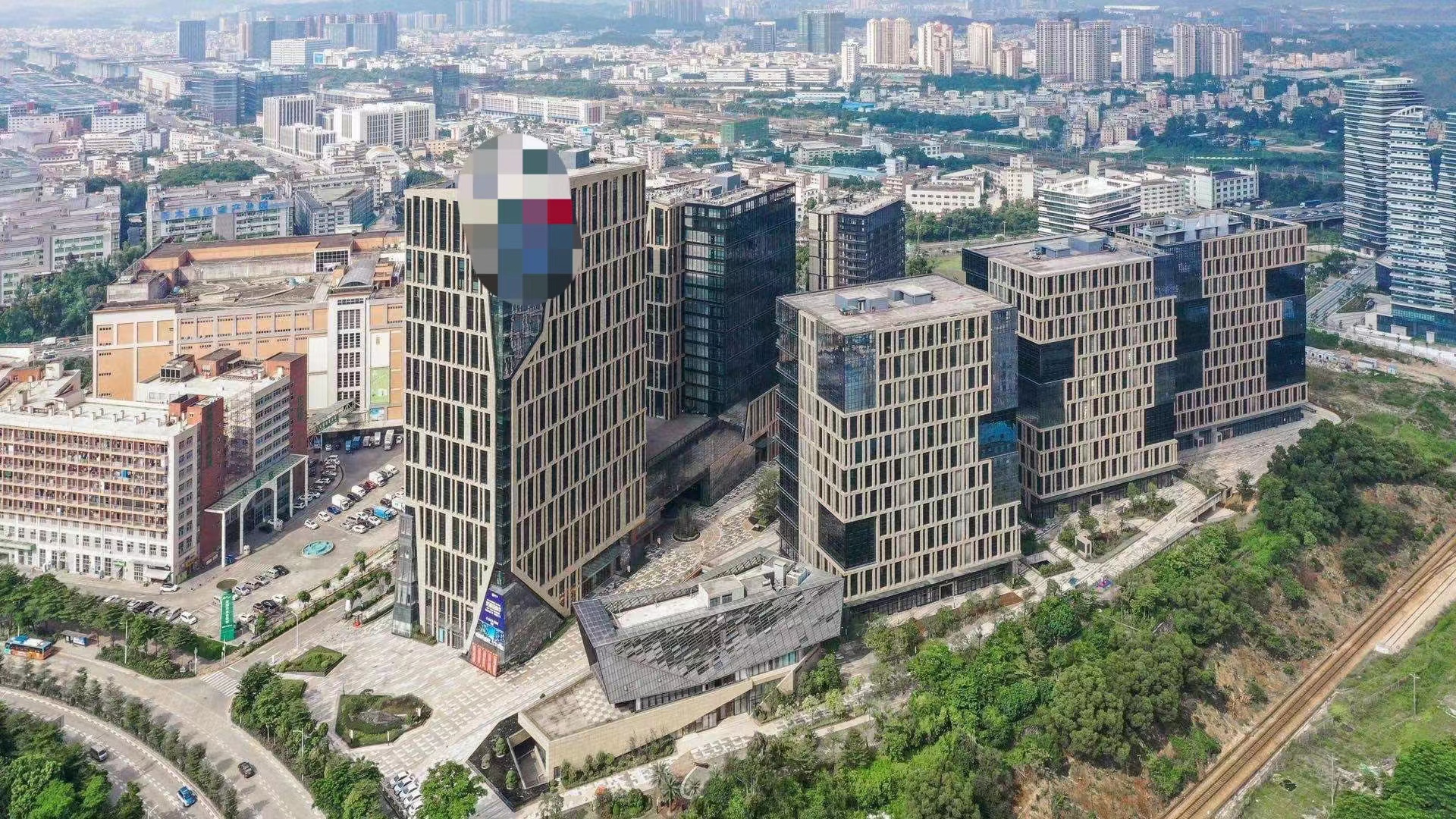 布吉上李朗地铁口【利康花园】6栋花园两房首付43万(图2)