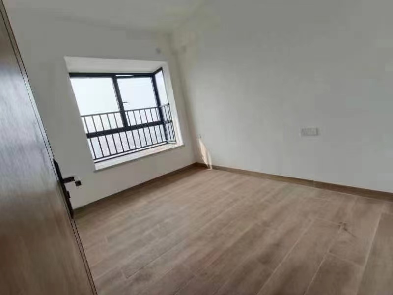 布吉2栋花园【吉华统建楼】10号线凉帽山站500米(图5)