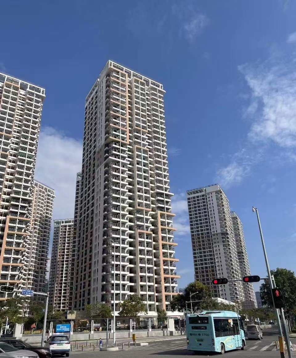 光明凤凰城地铁站 政府建的安置房14栋花园14000一平(图6)