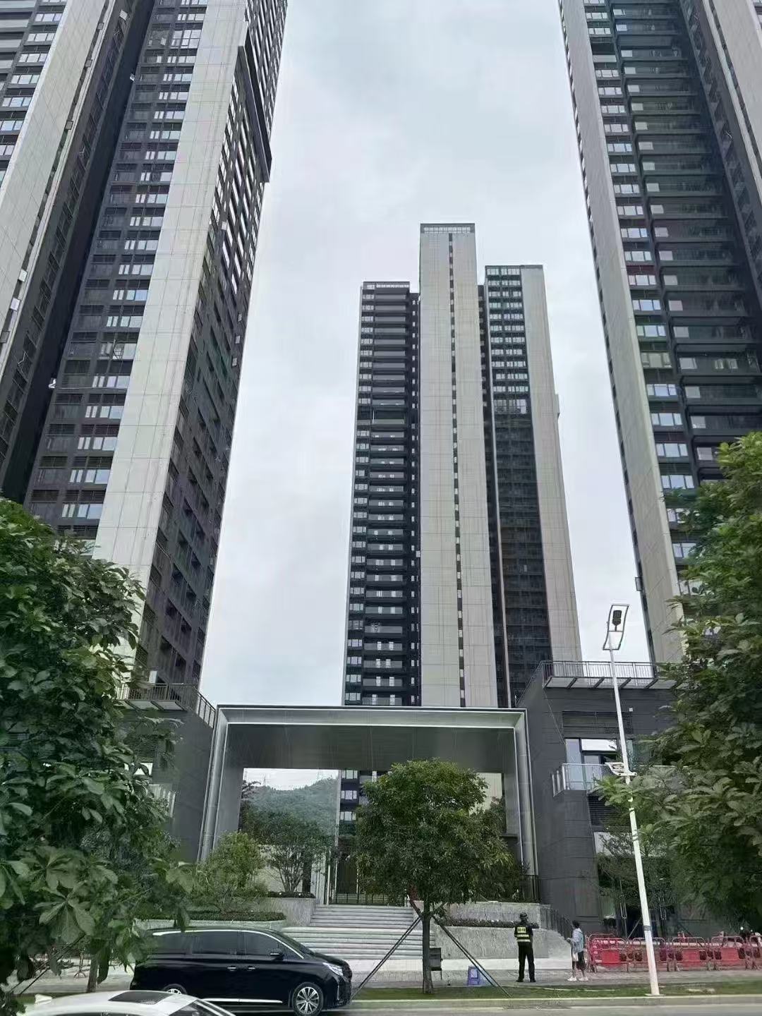 光明中山大学旁7栋花园 【光明科学城回迁房 】6号线地铁站200米、品质超商品房小区(图3)